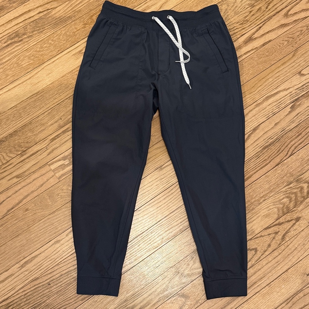 Vuori mens joggers